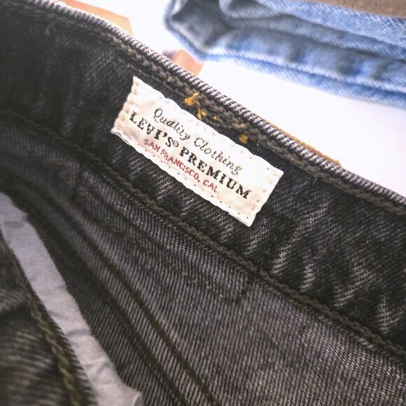 Levi's Premium Ribcage Straight High Rise Black Button Fly Jeans W27 L27 - Picture 9 of 11